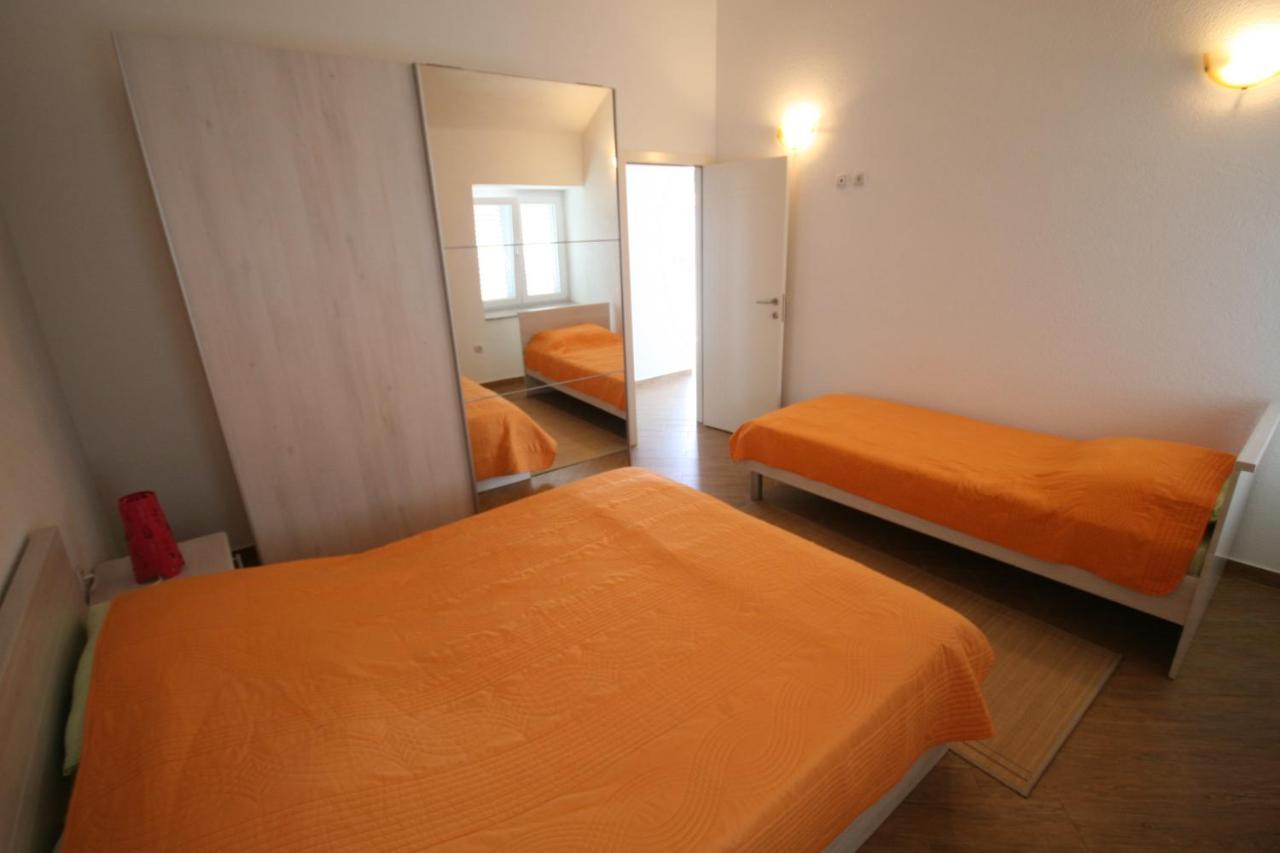 House Sakarun Villa Veli Rat Bagian luar foto